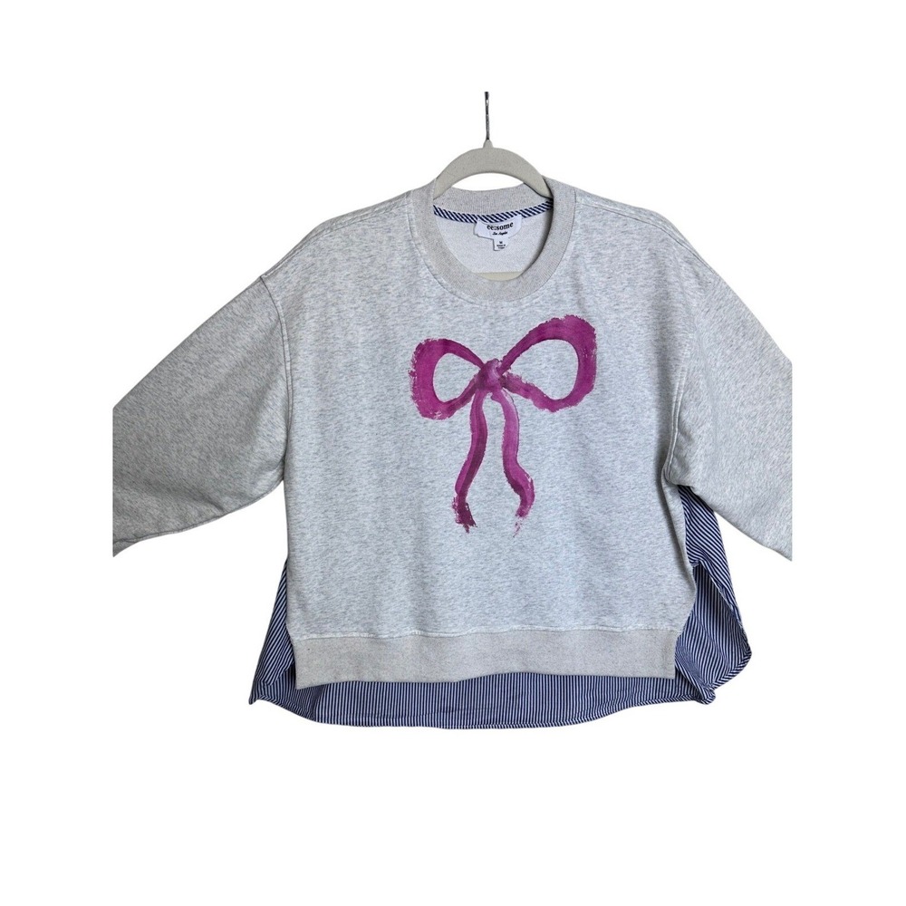 ee some Womens Gray Crew Neck Sweatshirt‎ Pink Bow and Striped Shirt Trim Size M - Picture 2 of 9